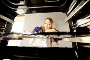 woman uses shining oven after oven valet service